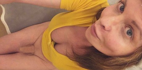 ladyharknessxxx Miniature