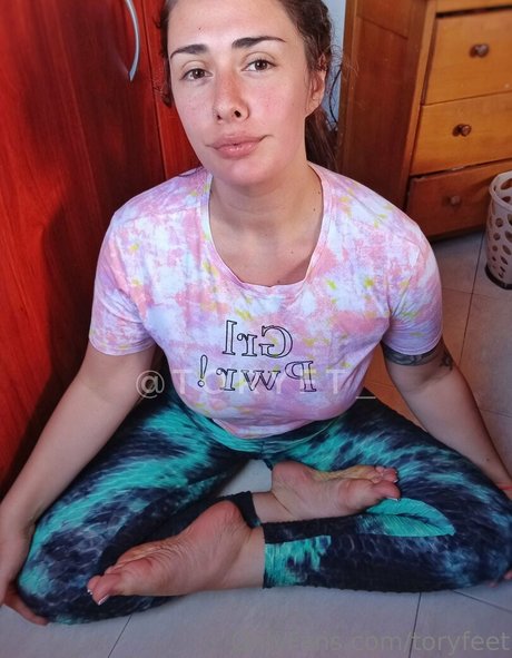 toryfeet star du porno chaude photo