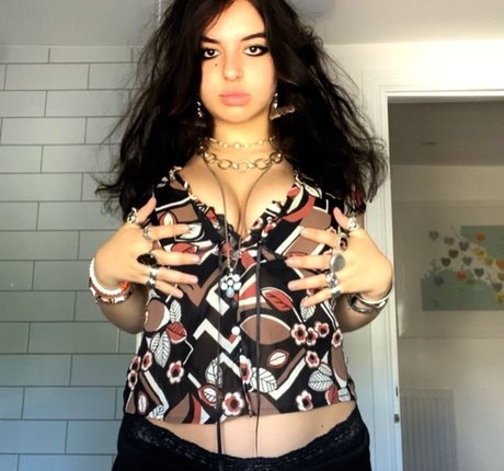 Maddy Adderley nudes actress img
