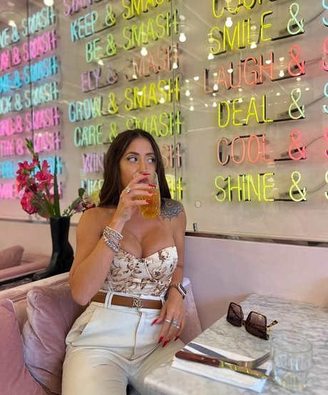 Sara Izquierdo modèle meilleur galerie