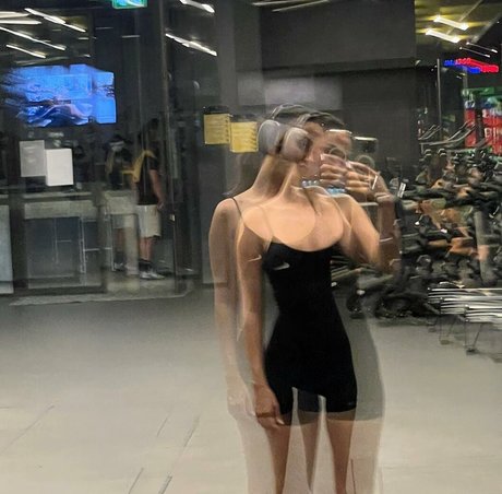 Maria De Nati actriz perfecta fotos