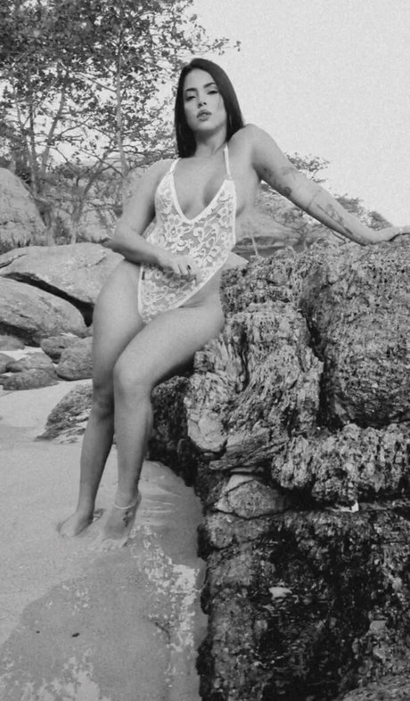 Juju Bellini estrella hd fotos