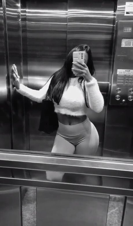 Juju Bellini modelo perfecto fotos