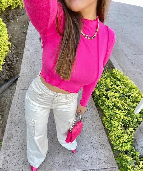 Frida Najera buena estrella porno fotos