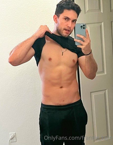 frankie tajin modèle de sexe archive