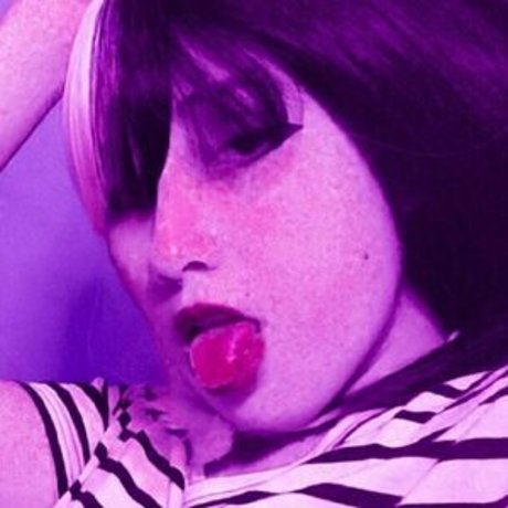 playfulgothdomme hermosa estrella imagen