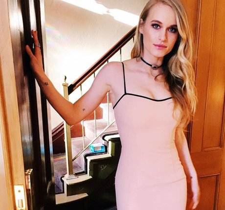Leven Rambin pornstar hot pic