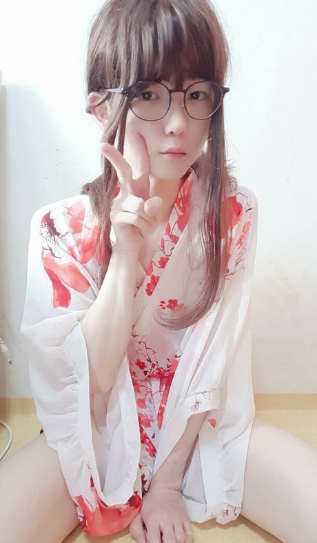 ywzzz modelo hermosa galerías