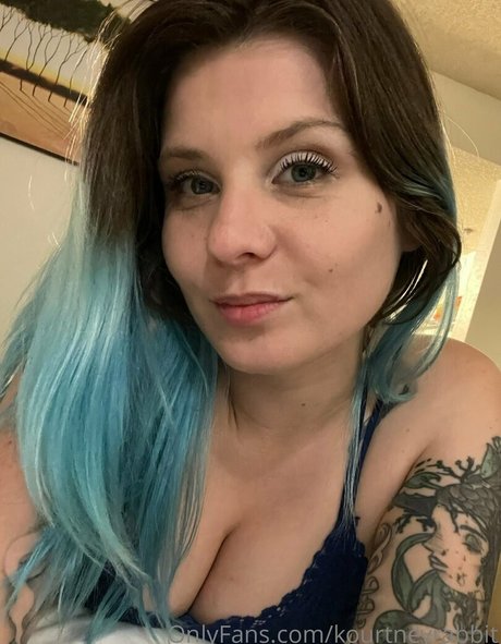 kourtneyrabbit modèle parfait image