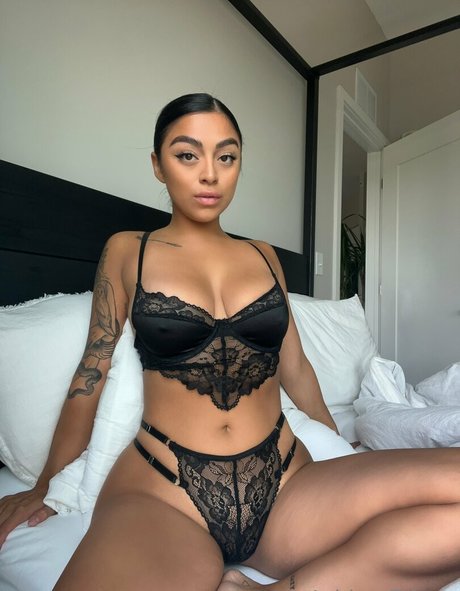 ashleasoffline beautiful model picture