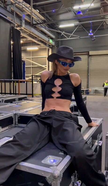 Megan McKenna sexe de star du porno galeries