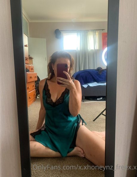 honeynz free actriz de desnudos imágenes