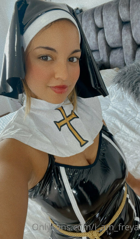 i am freya estrella erótica galerías