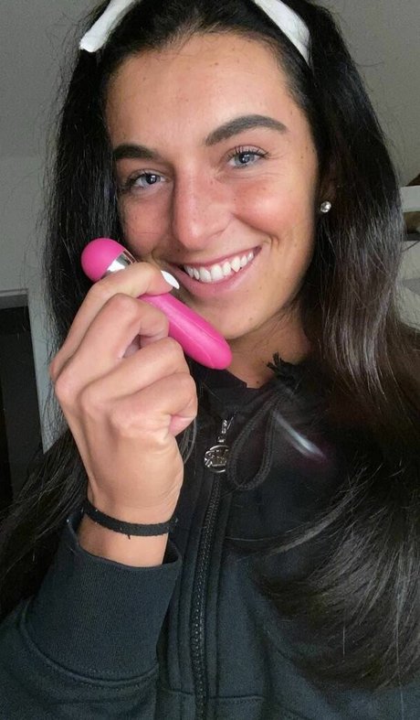 call me juliia jolie étoile image