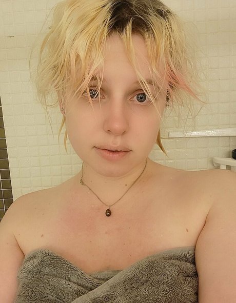 piggynukka hot actress picture