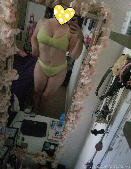 piggynukka estrella imagen