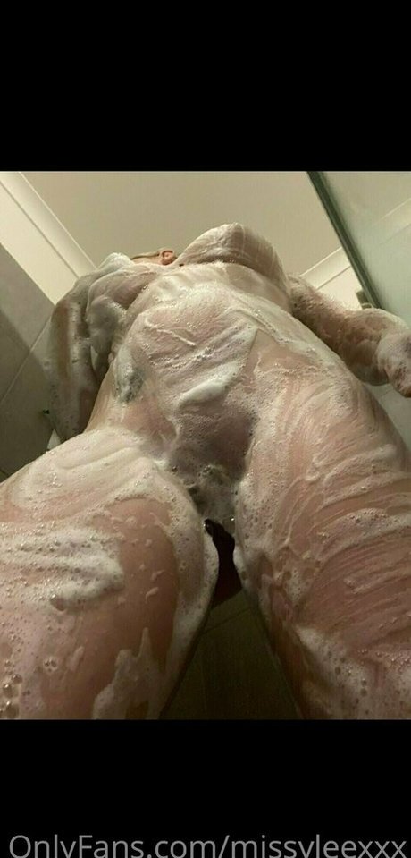 dvpgirlnextdoorxxx hermosa modelo archivo