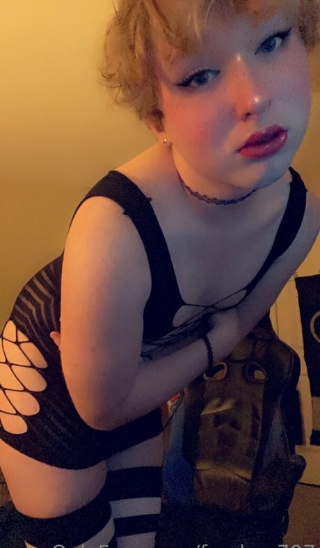 femboy707 star du porno de haute qualité galeries