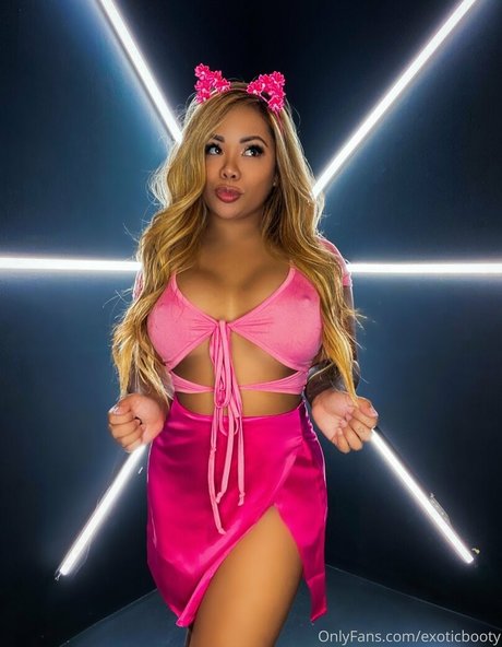 exoticbooty belle étoile galerie