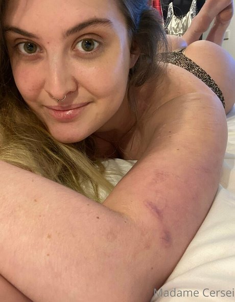 gros seins éjaculation onlyfans sexe archive