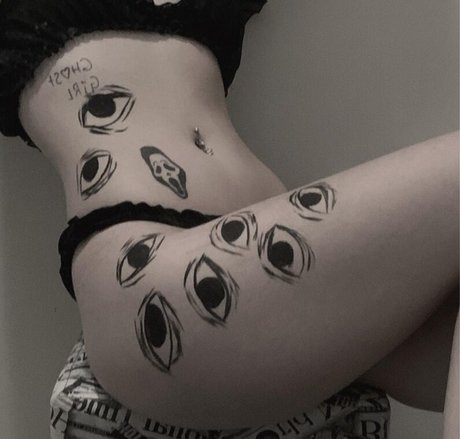 Ghostbabss star du porno belle image