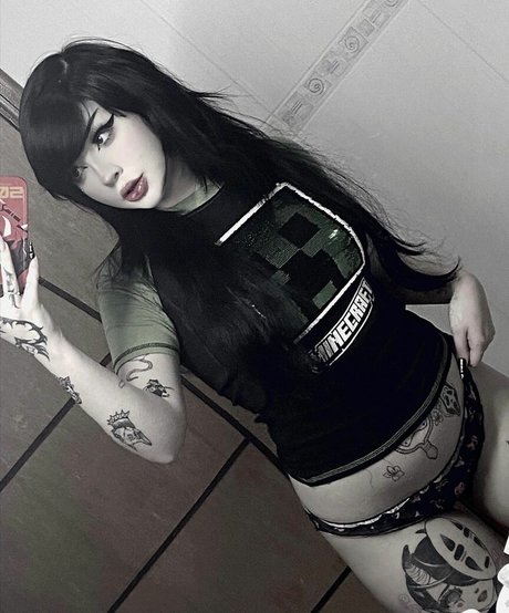 Ghostbabss sexy actress photos
