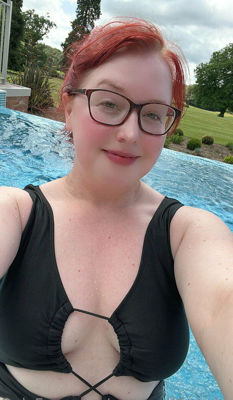 sweetlucysfreepage estrella porno perfecta foto