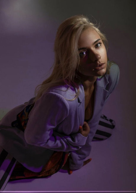 Cherrishluluu star hot img