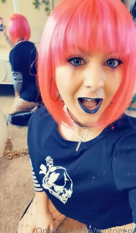 motogem actriz exclusiva foto