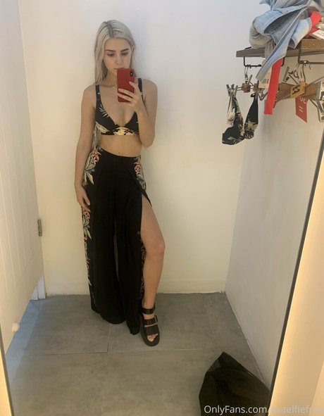 Onlyfans de ébano adulto libre imagen