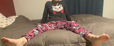 petitesweettreatx actriz atractiva foto