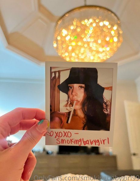 smokingbabygirl99 estrella porno bonita galerías