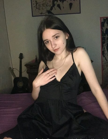 pixiepolly vip naked pornstar gallery