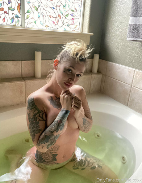 kleioxxx modèle gratuit image