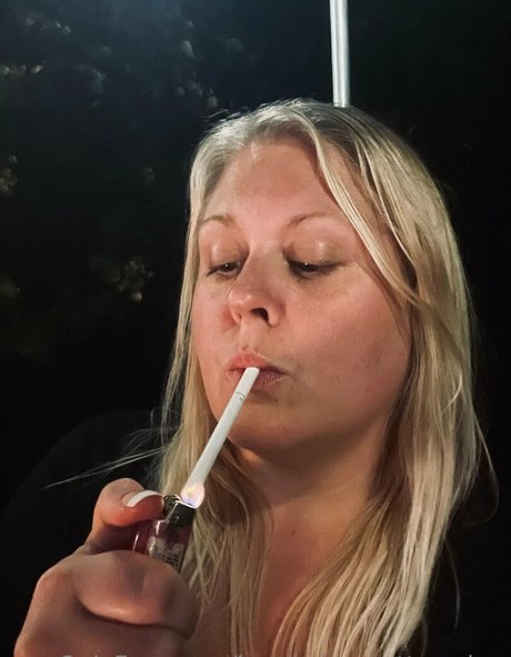 smokybrookeb modelo de alta definición galería