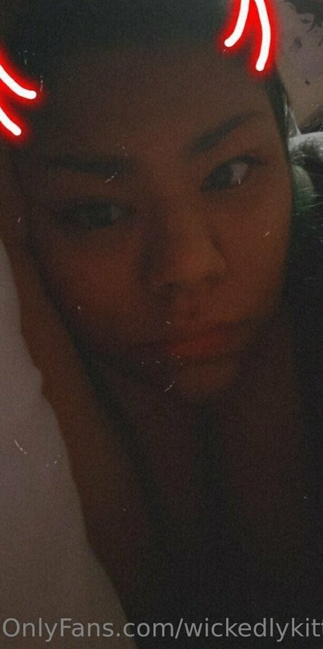 wickedlykitten estrella del sexo imágenes
