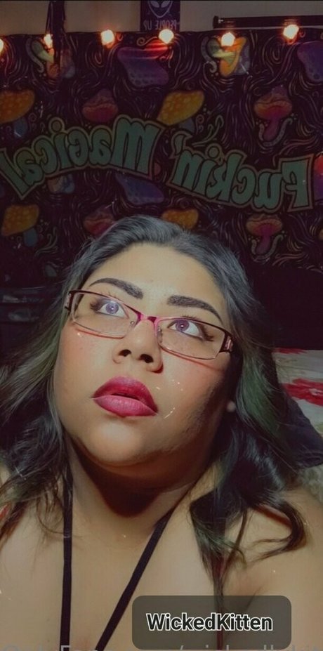 wickedlykitten modelo de arte imagen