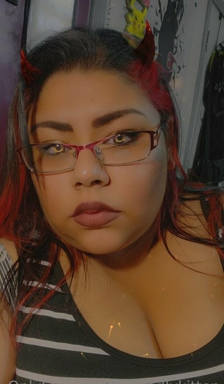 wickedlykitten model perfect images