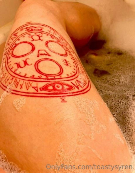 toastysyren actrice adulte image