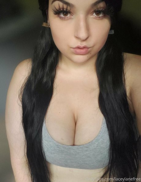 laceylanefree modelo desnudos galería
