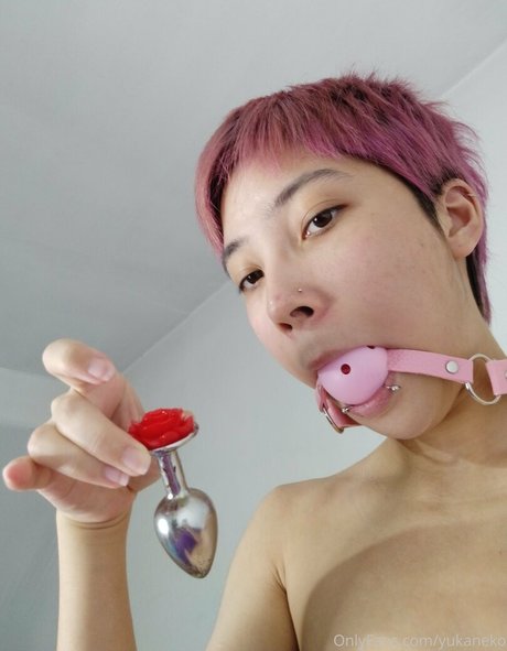 yukaneko modèle xxx img