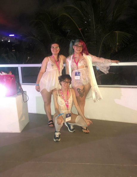 ciricesinssfw desnudos de estrellas porno galería