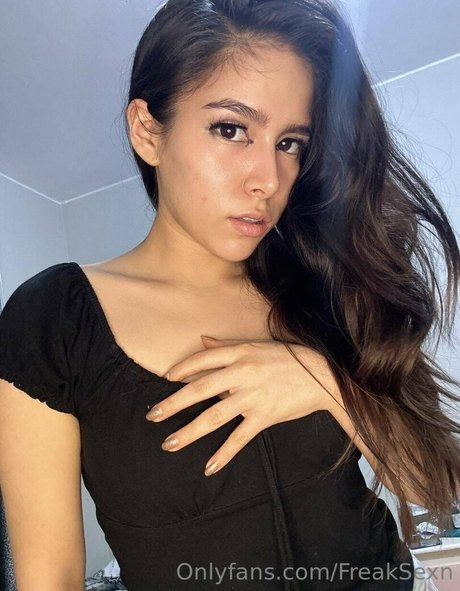 freaksexn modèles nus image