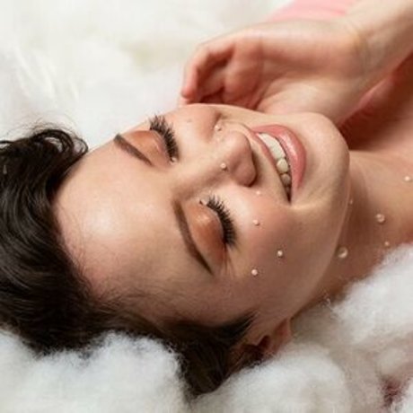 Elysia Griffin haut modèle images