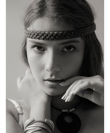 Catarinaxantunes modèle érotique img