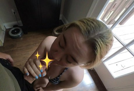 MistyCutie modelo de alta definición imagen