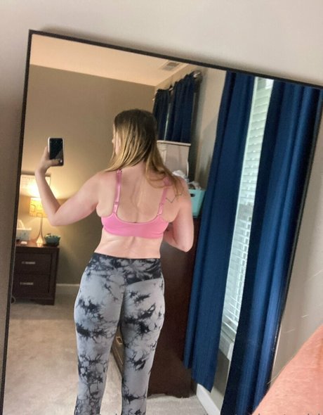 bootyshortsgirl modelo gratis imágenes