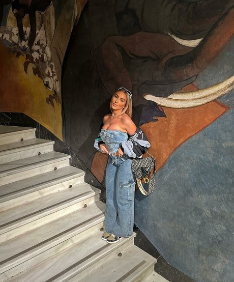 Danielle Tilly Wright actriz de arte imagen