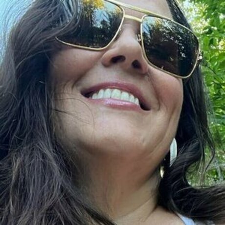 buxomemmanuellefree star du porno chaude photo