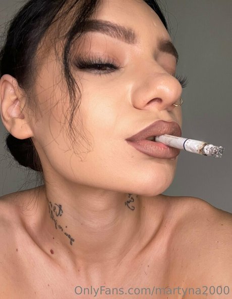 martyna2000 actriz desnuda fotos